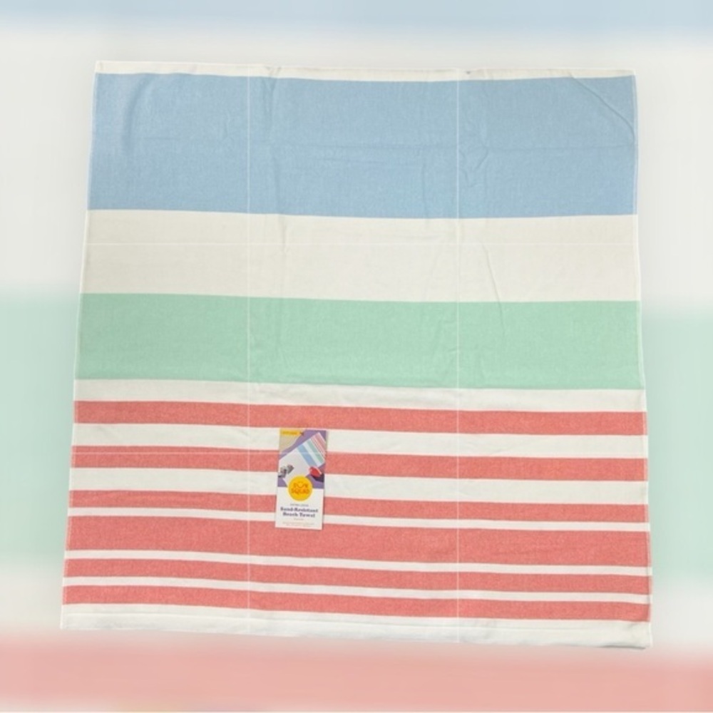 Sun Squad - ‘Sand Resistant Stripes’ Beach Towel. 36” x 72”.  NWT Last one!